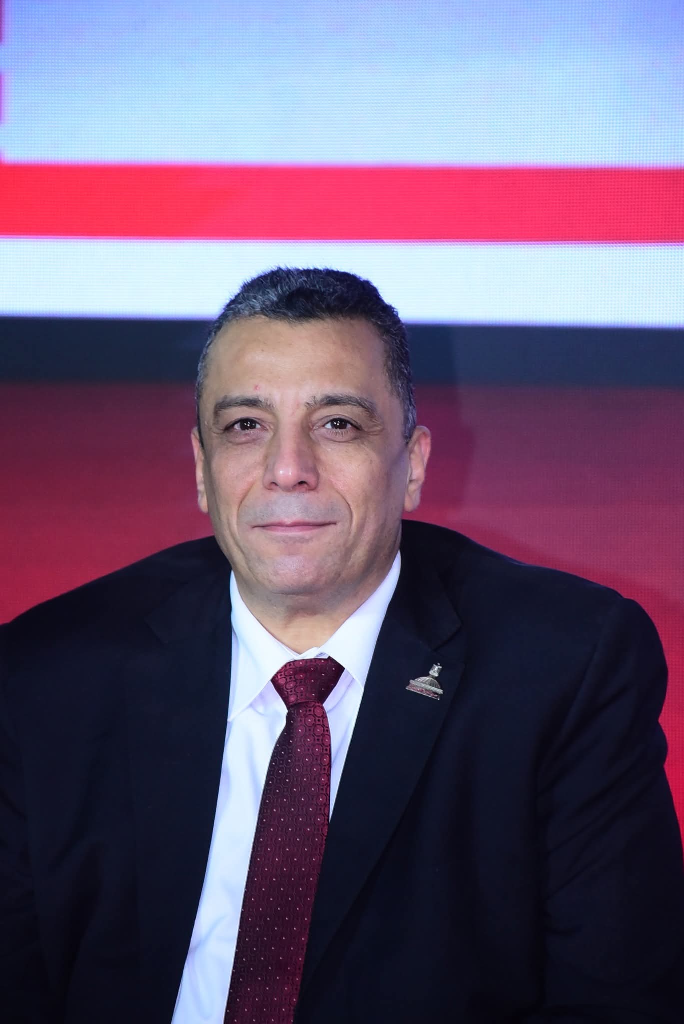 النائب هاني حليم يدعو الحكومة لوضع خطة عاجلة لجذب الاستثمارات من مناطق الصراع