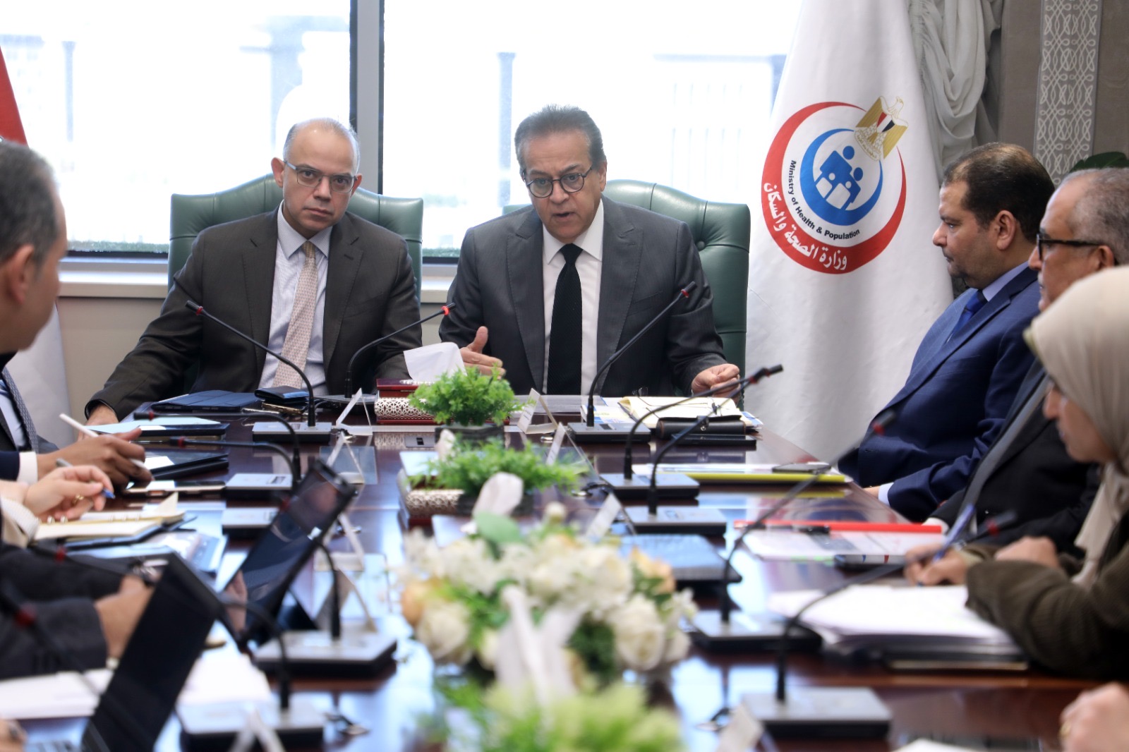 .	وزيرا الصحة والاستثمار : توسيع التأمين الصحي بالشراكة مع القطاع الخاص