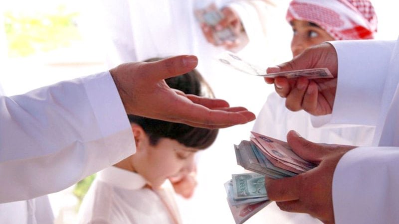 العيدية.. من "التوسعة" الفاطمية إلى عادة تُبهج قلوب الأطفال