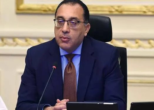 "مدبولي" يفتح أبواب الحكومة للأحزاب.. كواليس لقاء "حسم الملفات" وخريطة الحضور والمعارضة