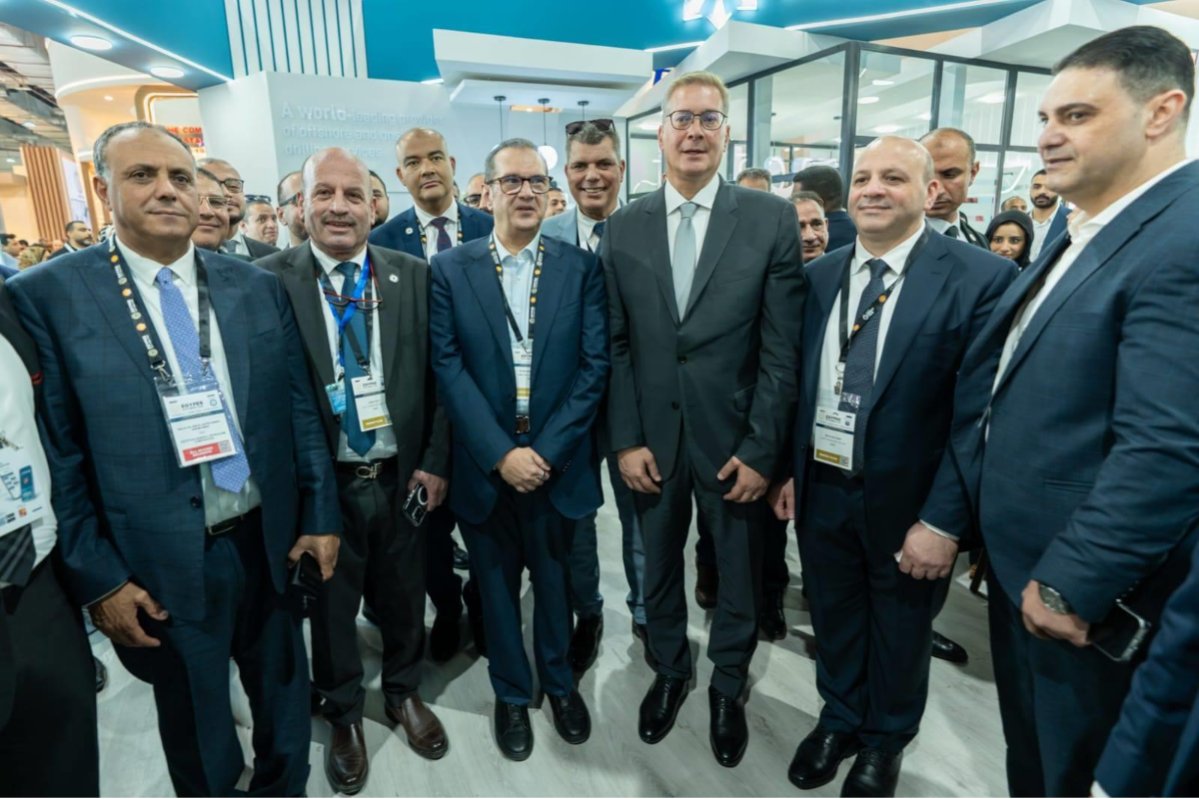 وزير البترول يتفقد أجنحة «إيجبس 2026» ويؤكد جذب الاستثمارات