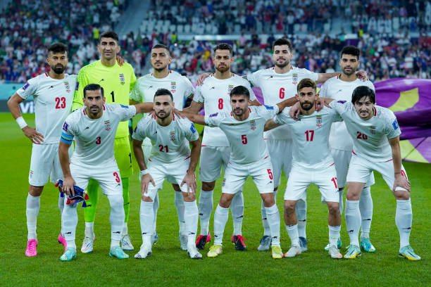 أزمة قانونية وسياسية تهدد مستقبل نجم المنتخب الإيراني في المونديال