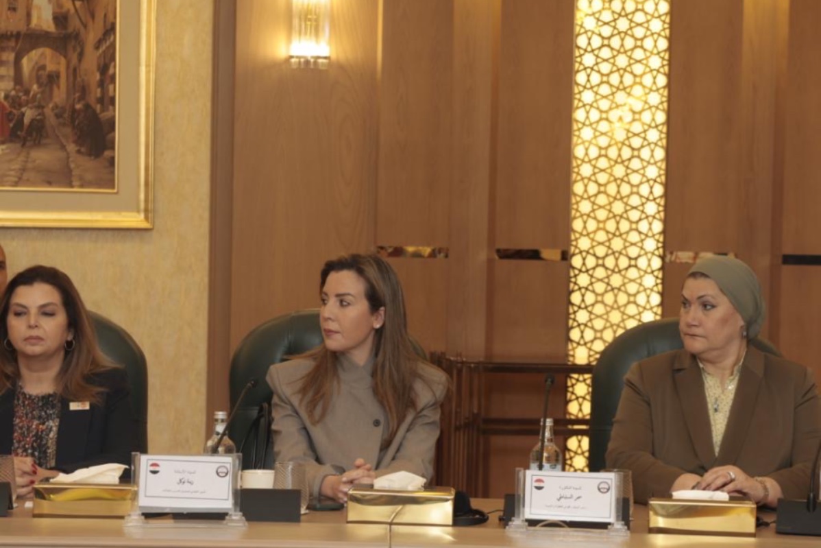 رئيسة القومي للطفولة تشهد افتتاح الغرف الصديقة للطفل بالنيابة العامة