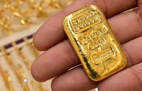 تراجع مفاجئ في أسعار الذهب في مصر اليوم الأربعاء 15 أبريل 2026