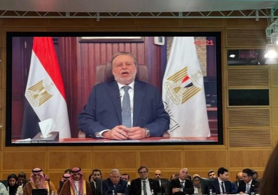 حسن عبد الله: التضخم يتراجع إلى 11% والاحتياطي يسجل 53 مليار دولار