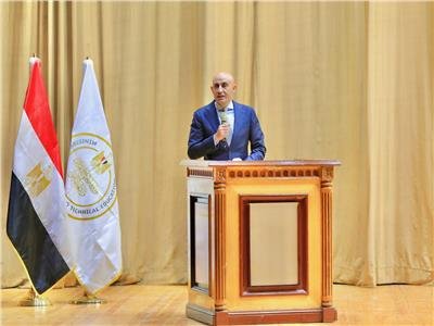 وزير التعليم:الوزارة نجحت في سد العجز في معلمي المواد الأساسية ومستوى الانضباط  في الدارس بلغ 87%