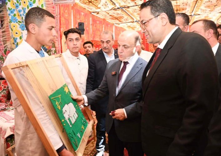 محافظ الغربية يتفقد معرض التعليم الفني بالمحلة