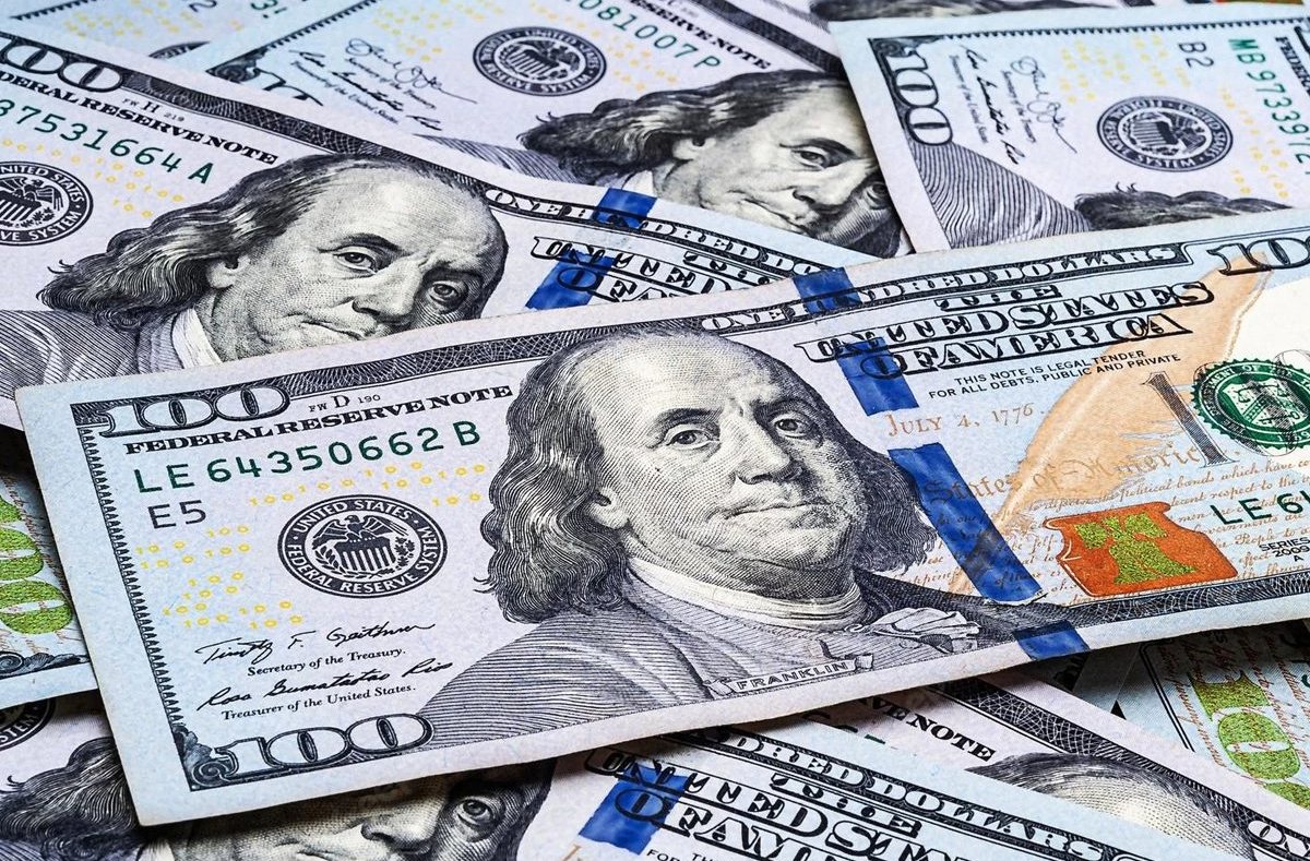أسعار الدولار اليوم الأحد 19 أبريل 2026 في بداية التعاملات البنكية