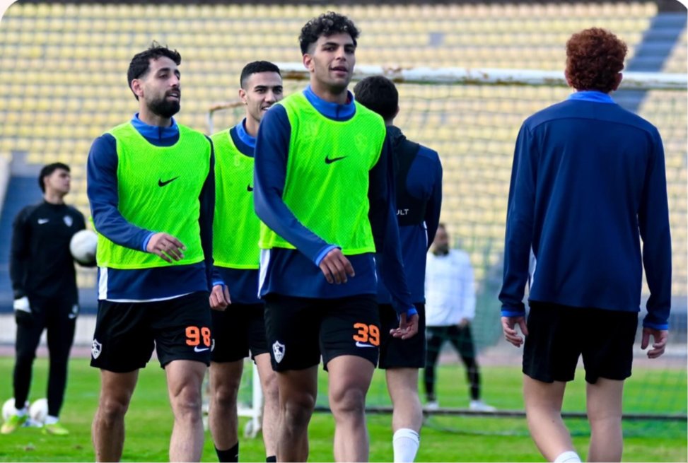فقرة خططية خاصة للاعبين وتقسيمة مصغرة في نهاية مران الزمالك