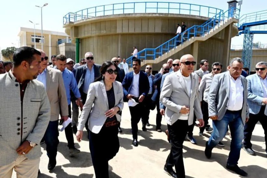 وزيرة الإسكان تتفقد محطة مياه طيبة الجديدة بالأقصر ضمن جولة لمشروعات "حياة كريمة"