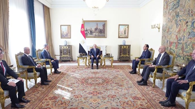 خلال لقائه السيسي.. رئيس جامعة هيروشيما يشيد بتطوير التعليم في مصر