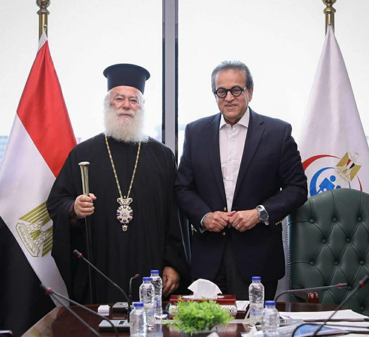 الصحة تبحث إنشاء مستشفى تابع للبطريركية بالإسكندرية