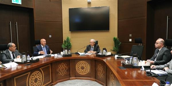 القطار الكهربائي السريع مشروع استراتيجي يدعم الاقتصاد واللوجستيات في مصر