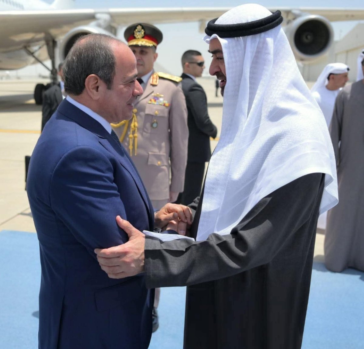 الشعب الجمهوري: زيارة الرئيس السيسي للإمارات أبلغ رد على الحملات الهادفة لشق الصف