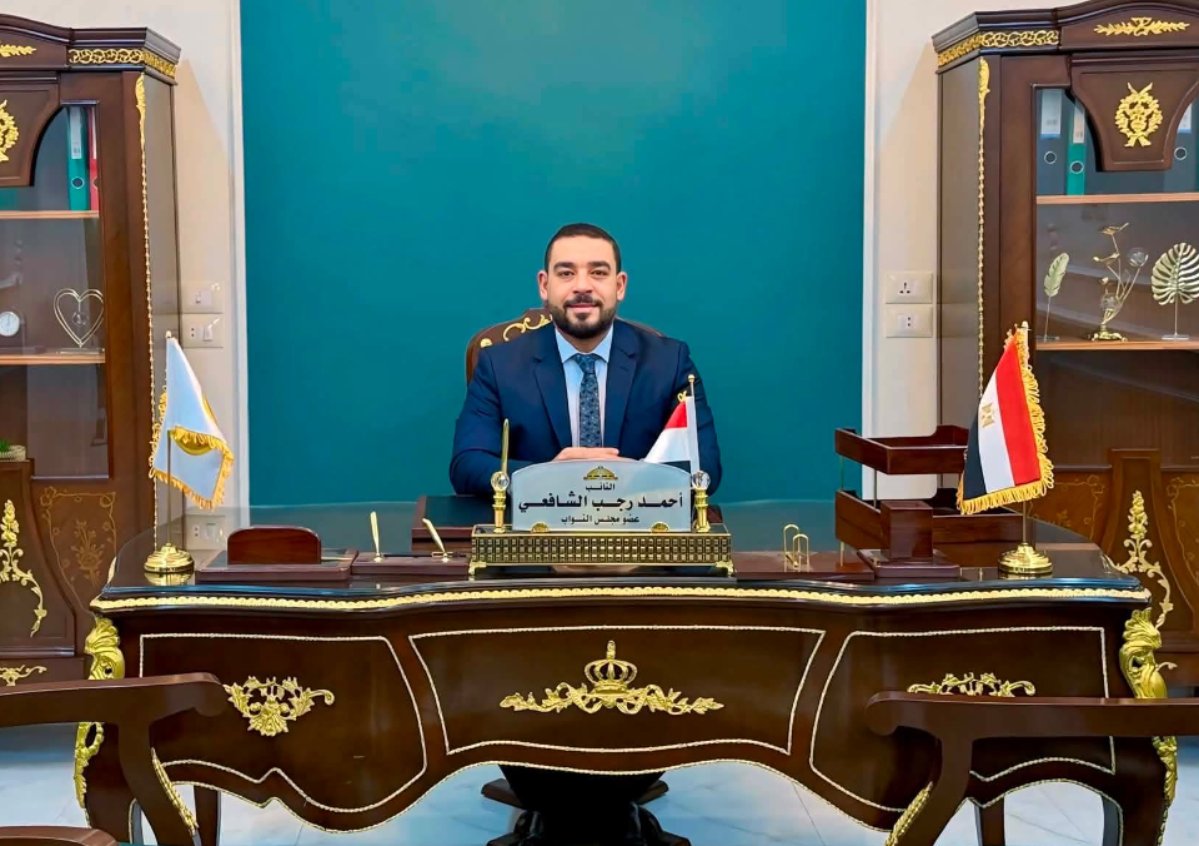 الشافعي لـ" خمسة سياسة": زيارة الرئيس السيسي للإمارات تعكس مكانة مصر الإقليمية وثقلها السياسي