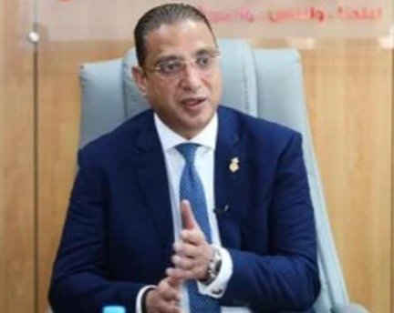محافظ الجيزة يقود جولة مفاجئة بحدائق الأهرام ويوجه بإزالة المقاهي