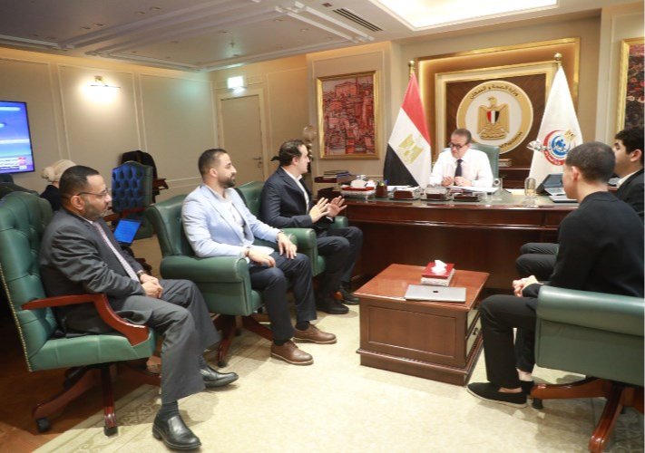 الصحة والسكان تبحث تعزيز رعاية أطفال السكري عبر شراكات مجتمعية جديدة