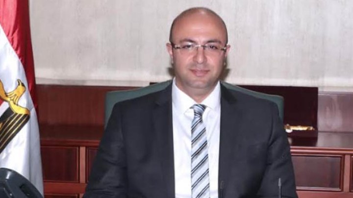 محافظ الفيوم يطالب بالانتهاء السريع من طلبات التصالح وتعزيز الرقابة اليومية