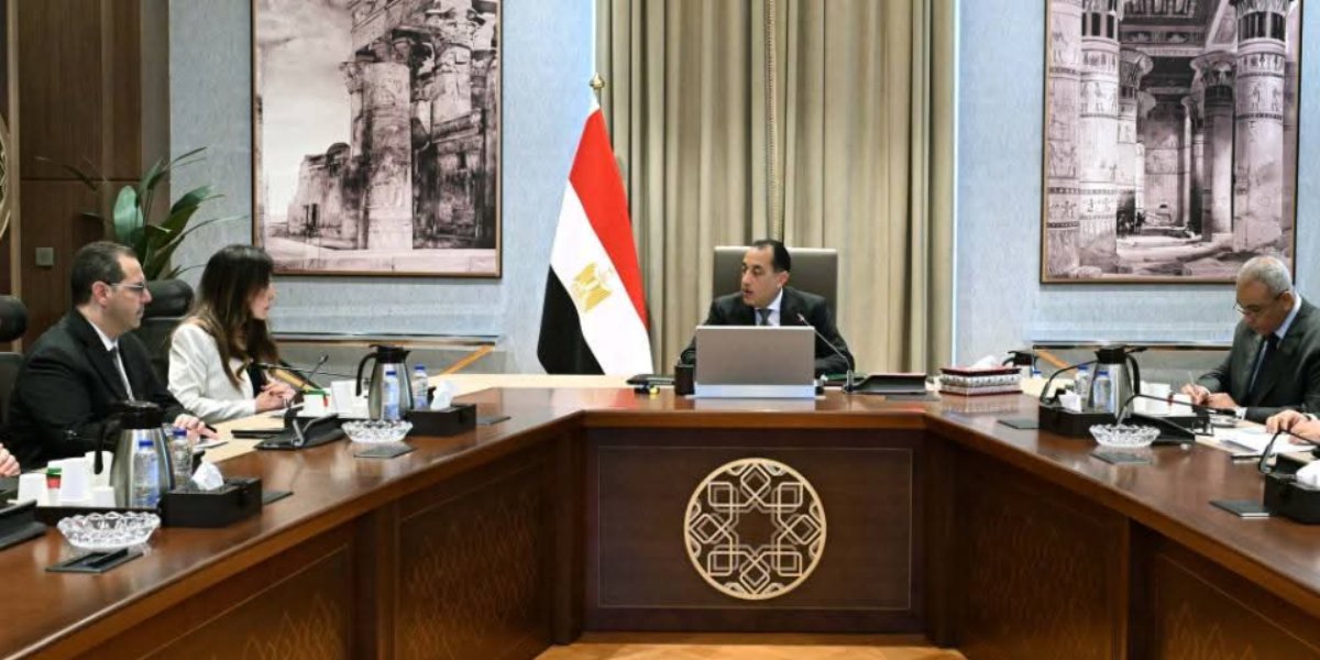 رئيس الوزراء يتابع إجراءات تنظيم السوق العقارية في مصر