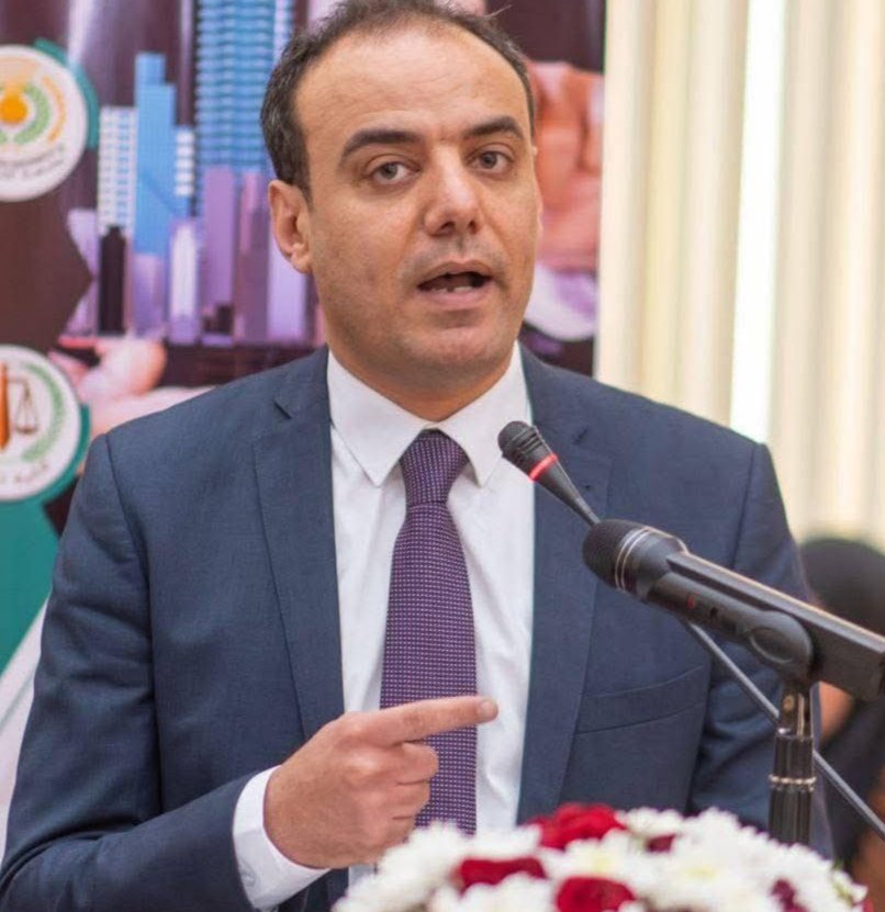 خبير اقتصادي لــ"خمسة سياسة": سعر الذهب لا يعتمد فقط على السعر العالمي لكنه مرتبط بسعر الدولار
