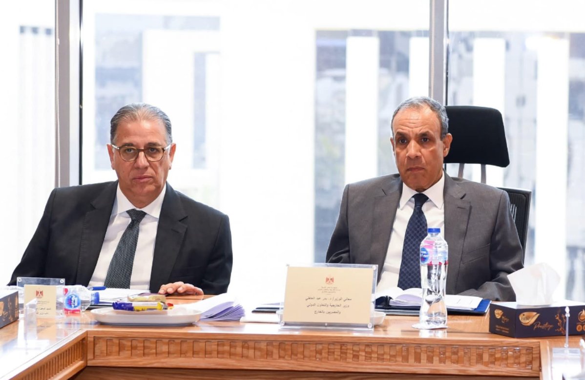 وزير الخارجية يشارك في الاختبار الشفوي للمتقدمين لمسابقة التعيين بوزارة الخارجية