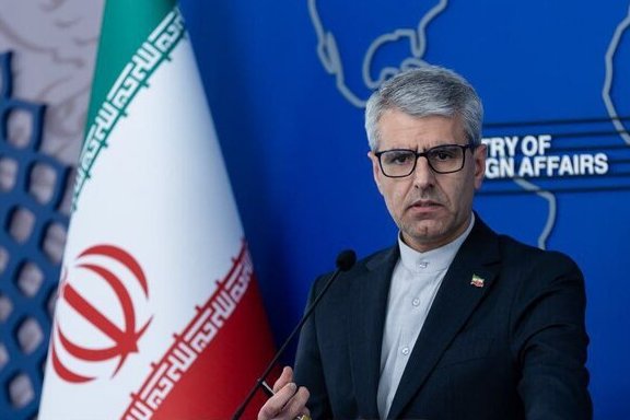 إيران تعيد تقييم محادثاتها مع واشنطن بعد الضربات الأمريكية