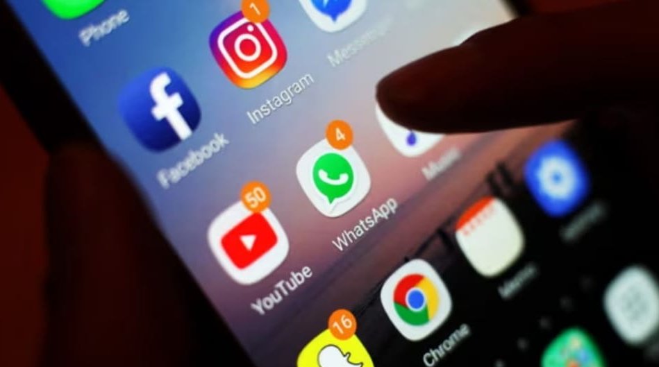 عودة خدمات فيسبوك وماسنجر وإنستجرام للعمل بعد عطل عالمي مفاجئ
