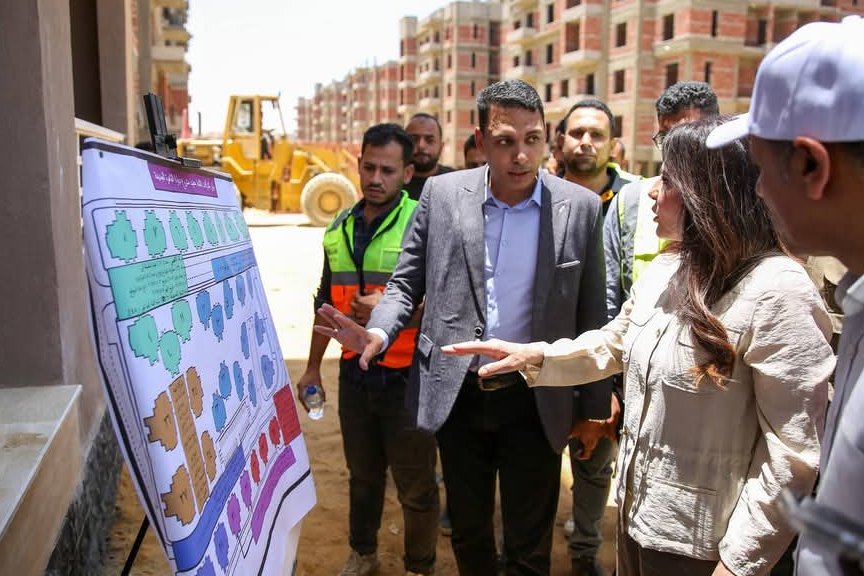 المنشاوي تتفقد مشروع ديارنا بالتجمع الثالث بمدينة القاهرة الجديدة