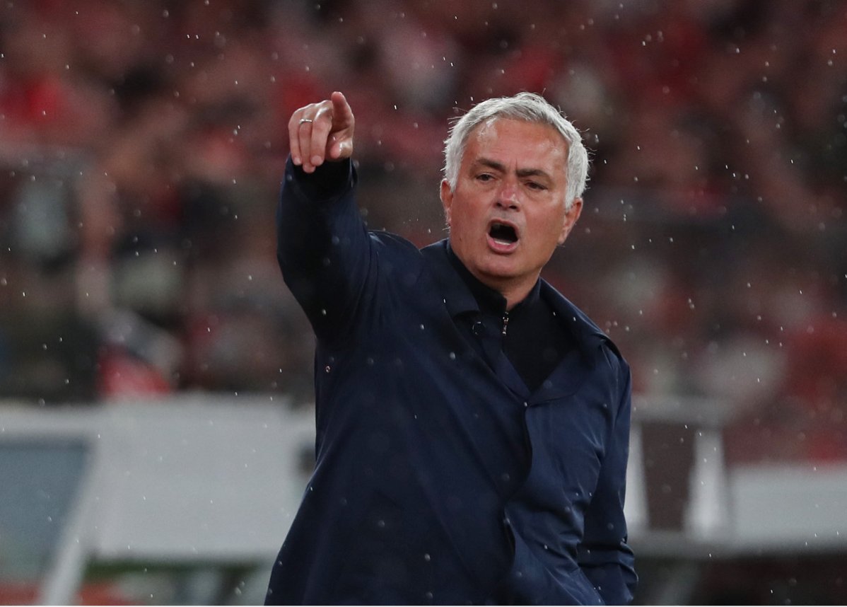 مورينيو يطلب القناص.. وريال مدريد يدرس صفقة هجومية مدوية