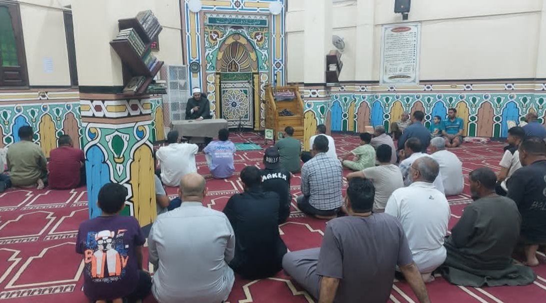 الأوقاف تعقد ٦٥٤ مجلسَ فقهٍ بالمديريات الحدودية بعنوان "الحوار الأسري وأثره في بناء الشخصية"