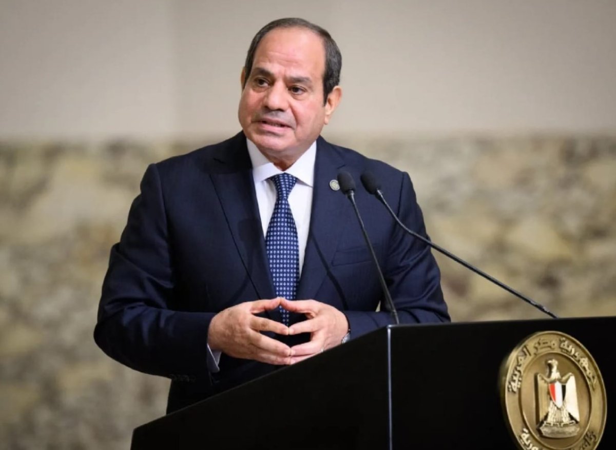 الرئيس السيسي يهنئ الشعب المصري والعربي والإسلامي بمناسبة العام الهجري الجديد