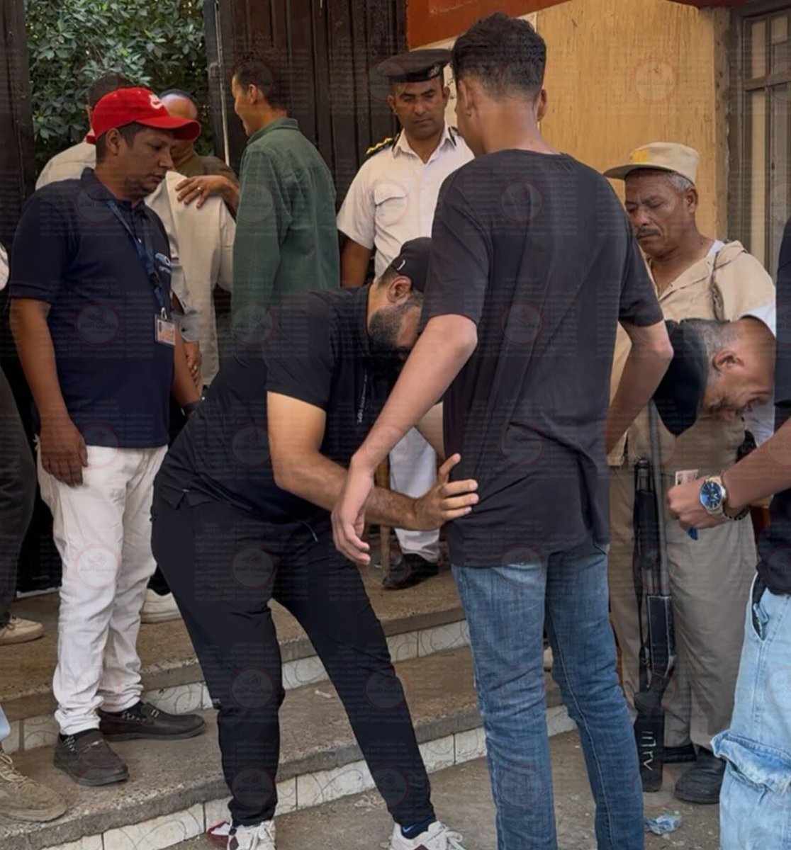 بالعصا الإلكترونية.. استنفار أمني وتنظيمي في أول أيام امتحانات الثانوية العامة بسوهاج