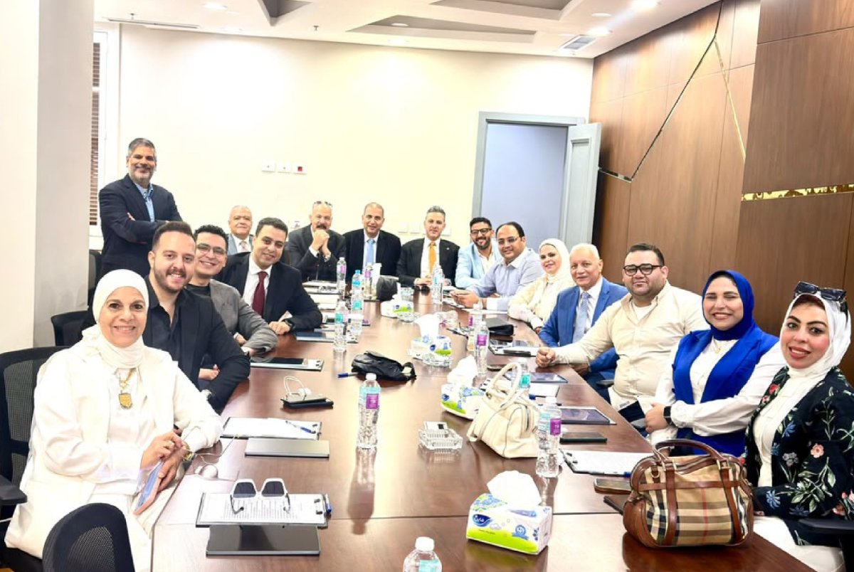 «أطباء الأسنان» تقر «الموافقة المستنيرة» رسميًا بالعيادات لحماية الأطباء والمرضى