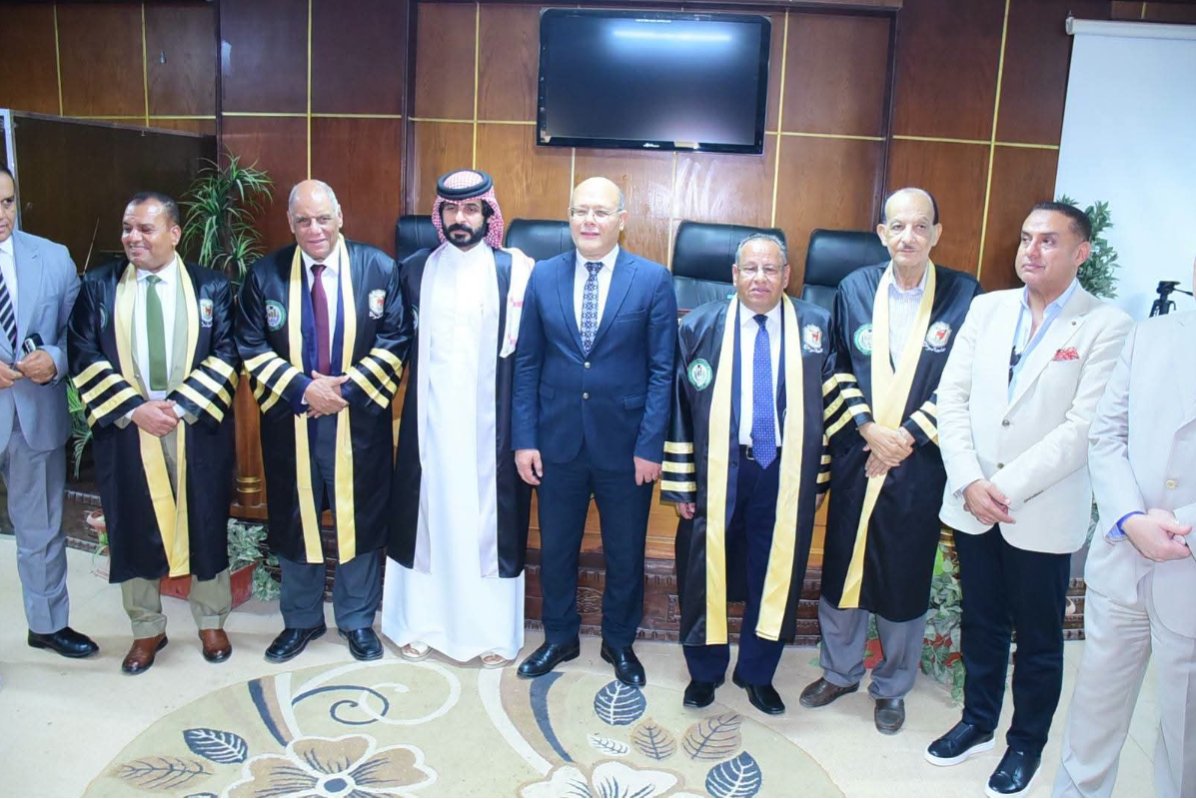 النعماني: جامعة سوهاج وجهة أكاديمية جاذبة للوافدين والعرب
