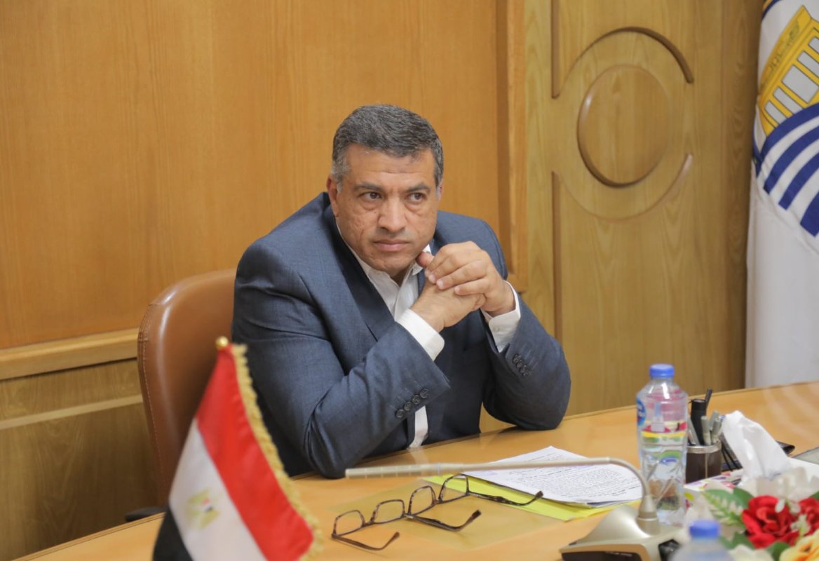 نجع حمادي.. أهالي "الخضيرات" يسقطون من حسابات الصرف الصحي ومخاوف من محاباة القرى المجاورة