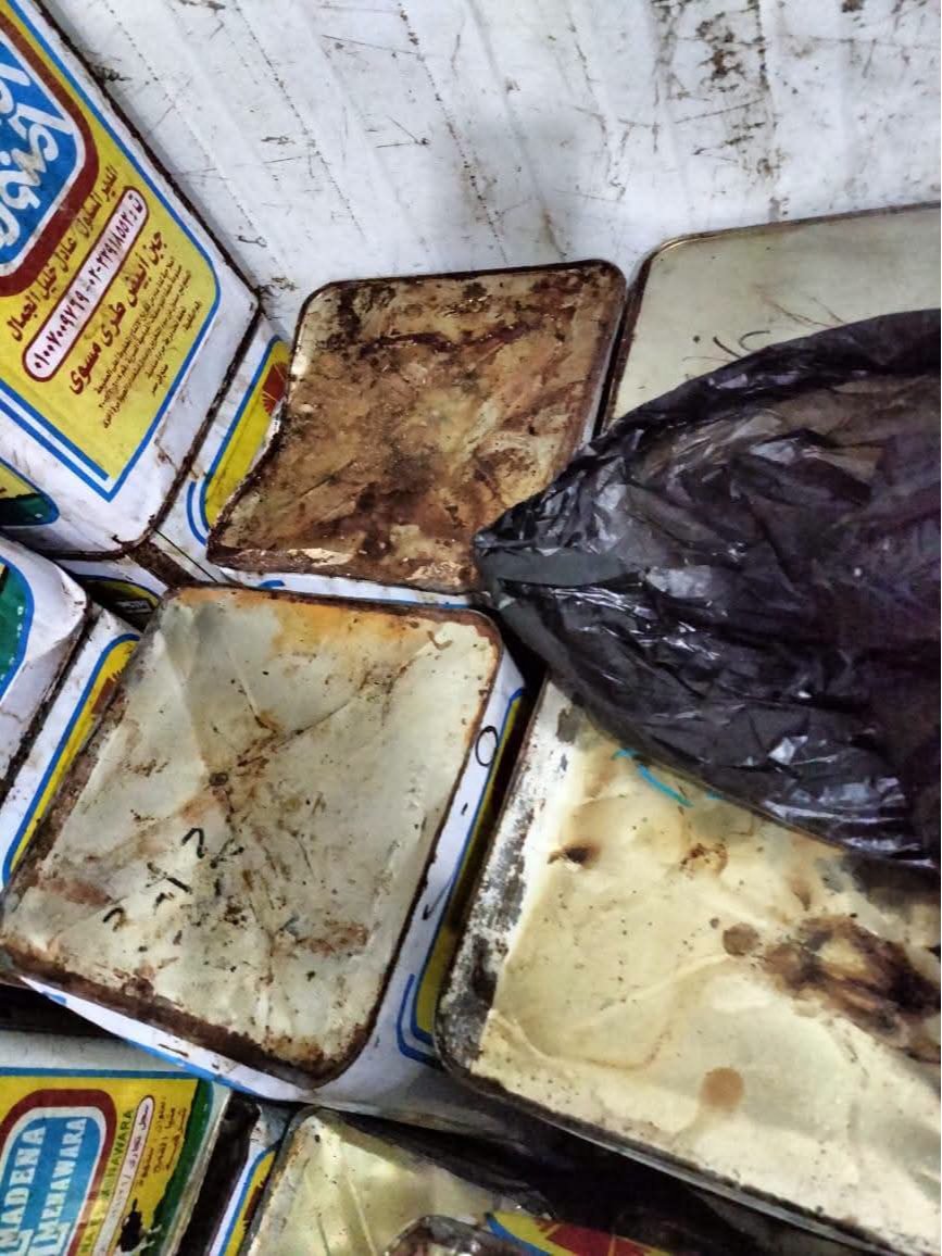 ضبط طن ونصف جبن فاسد ومحضر إغلاق لمول شهير في العبور