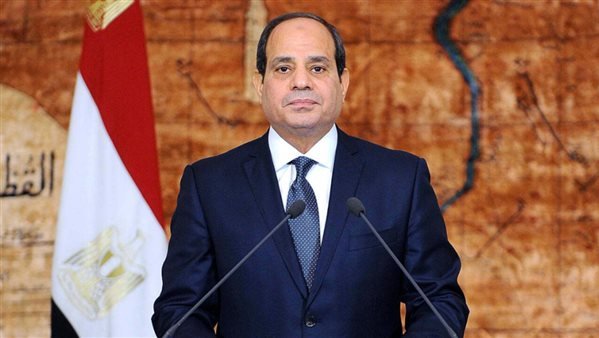 السيسي يشهد أداء اليمين القانونية لرؤساء الهيئات القضائية الجدد ويمنح سلفهم وسام الجمهورية