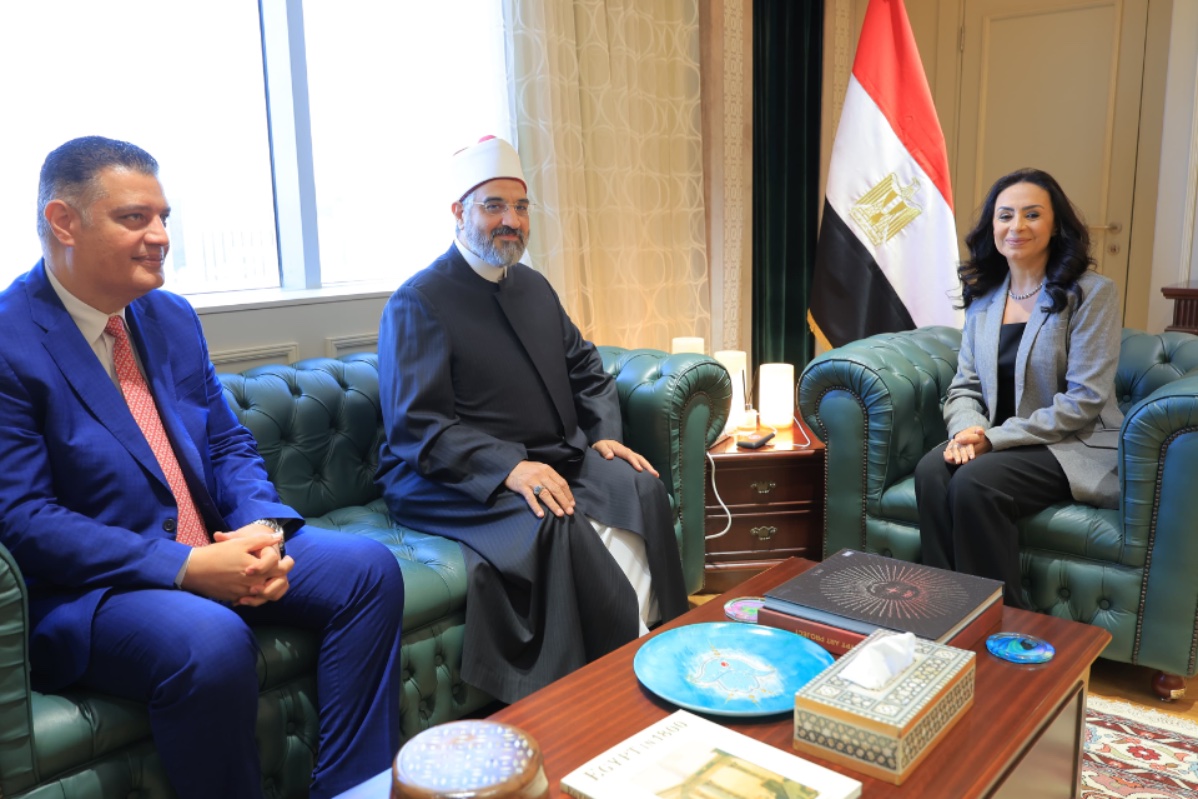 تحركات جديدة لدعم الأسرة المصرية.. تعاون بين التضامن واللجنة الدينية