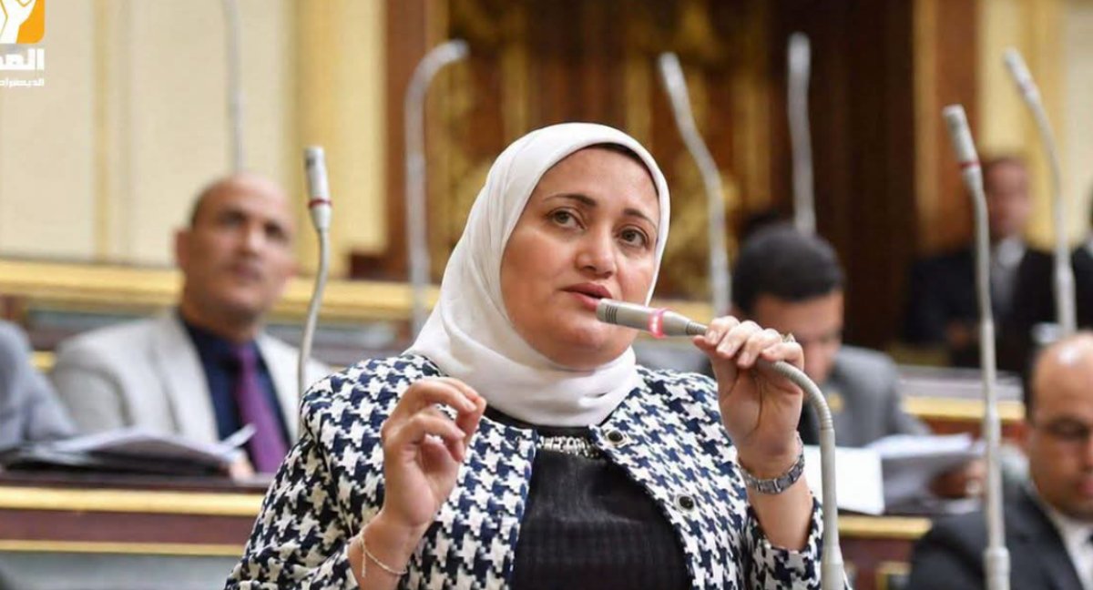 سناء السعيد تتقدم بطلب إحاطة لوزيري الإسكان والتنمية المحلية حول عشوائية "ودائع الصيانة" بالمدن الجديدة