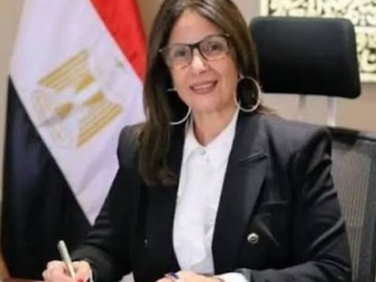 بعد حكم «النقض».. وزيرة الثقافة تتقدم باستقالتها ورئيس الوزراء يقبلها
