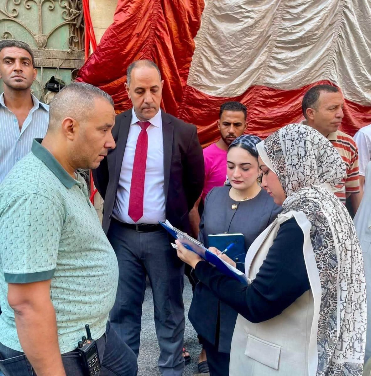 ماس كهربائي يلتهم محتويات مطعم بالجيزة.. والنيابة الإدارية تباشر التحقيقات وتفحص التراخيص والسلامة الإنشائية للعقار