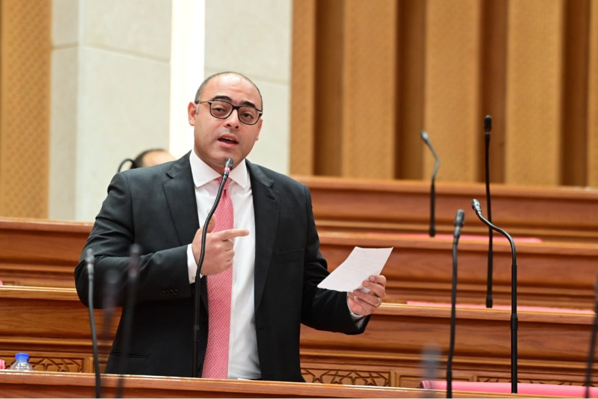 نائب بـ«المصري الديمقراطي» يطالب بوقف استقطاع شوارع القاهرة الجديدة