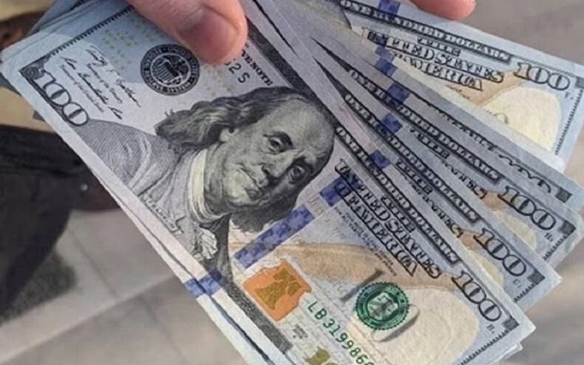 الدولار يحافظ على استقراره أمام الجنيه.. أسعار اليوم في البنوك المصرية
