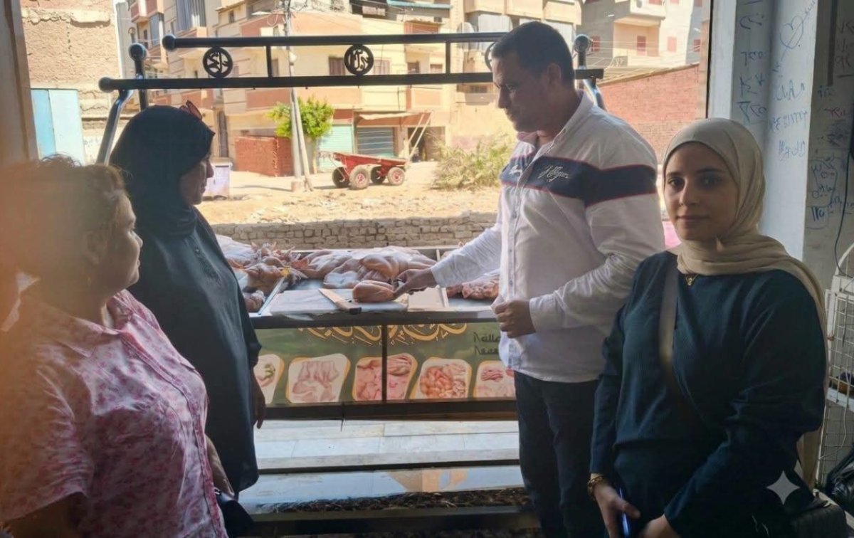 الأجهزة الرقابية بمركز بيلا.. ضبط دواجن غير صالحة ولانشون مجهول المصدر