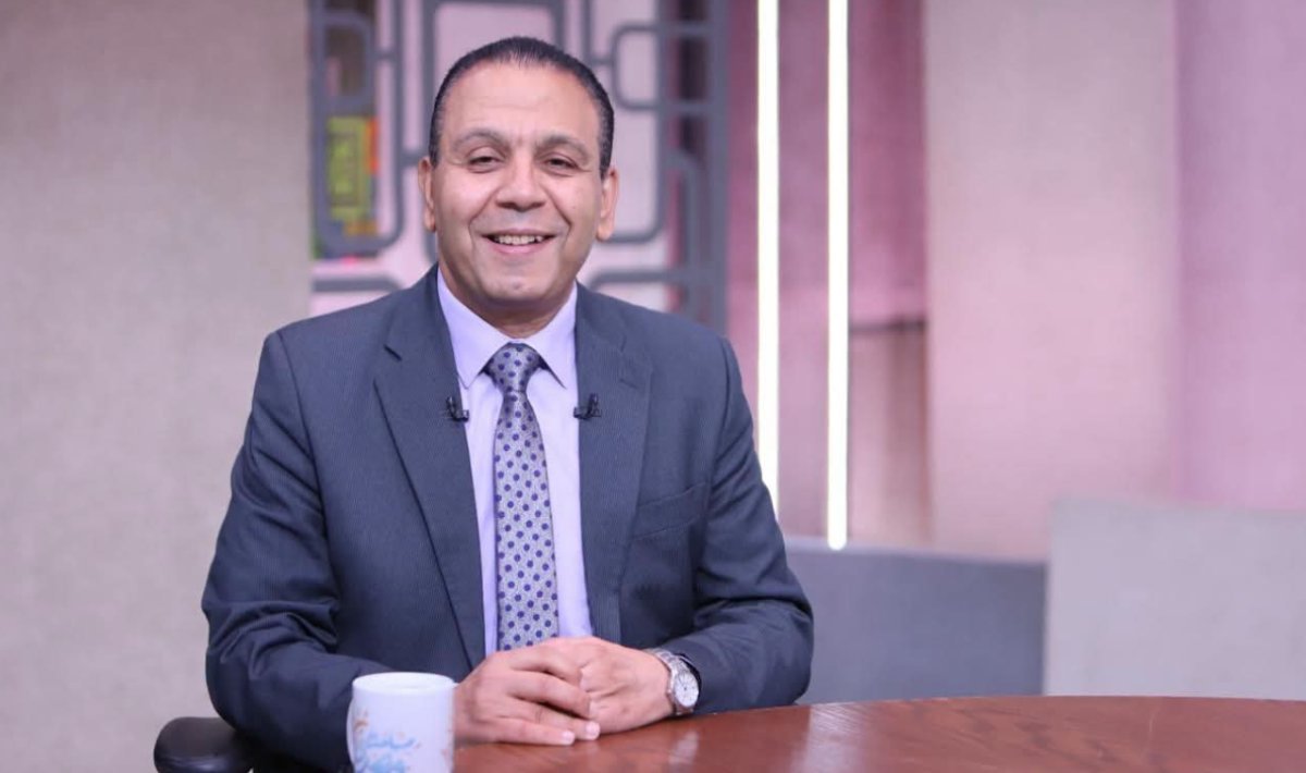 أولياء الأمور يترقبون النتائج.. خبير نفسي يضع "روشتة" التعامل مع مجموع الثانوية العامة