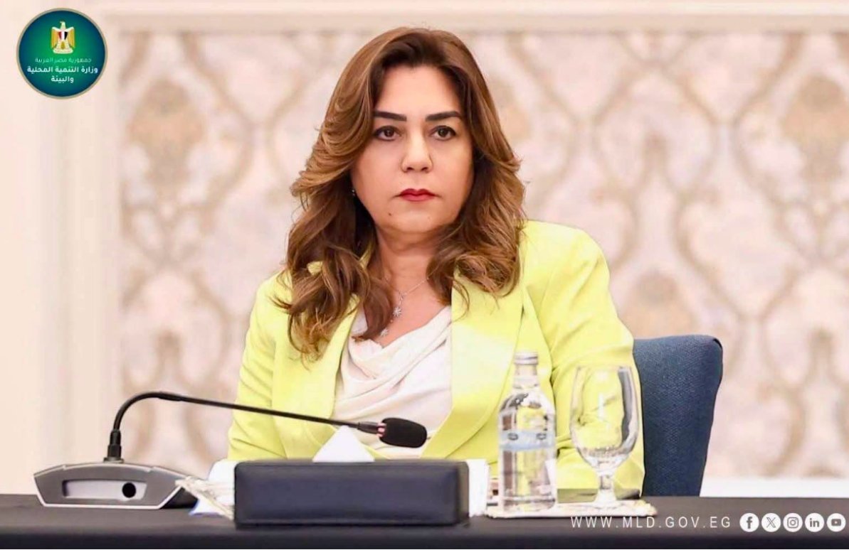 عقب الهزة الأرضية.. «وزيرة التنمية المحلية والبيئة» ترفع درجة الاستعداد وتؤكد: الموقف آمن