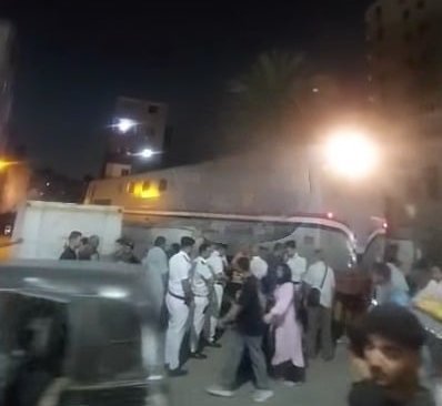 حادث مفاجئ على خط إمبابة.. جرار قطار بضائع يخرج عن القضبان والسكة الحديد تستنفر