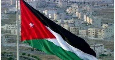 ملك الأردن يدعو إلى موقف عربي إسلامي موحد لحماية القدس والأقصى