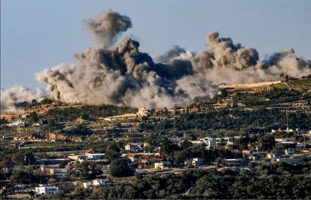 تصعيد إسرائيلي جنوب لبنان.. «اليونيفيل» ترصد 455 قذيفة و97 انتهاكًا جويًا