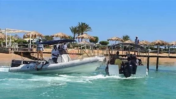 غضب رواد التواصل الاجتماعي بعد واقعة الغردقة.. وتحرك عاجل من الجهات المعنية المختصة وتحويل أفراد الواقعة للتحقيق